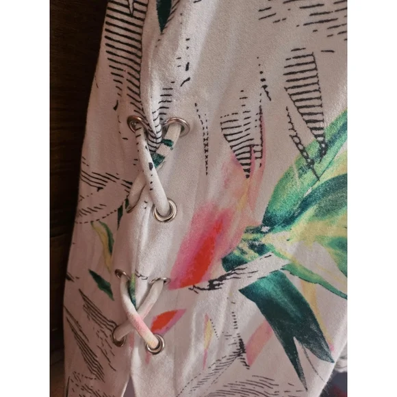 Apt. 9 Tropical Print Lace Up Side Sleeveless Top - Picture 5 of 9